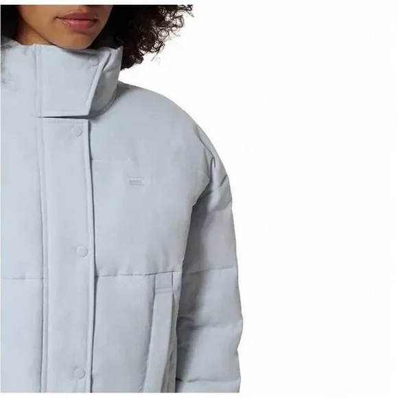 Levi's Womens Cropped Puffer Jacket - Air Blue - size small - Picture 5 of 13
